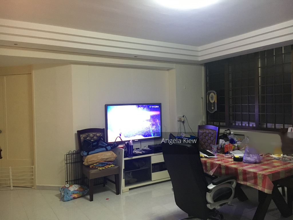 Hougang Avenue 6 thumbnail photo